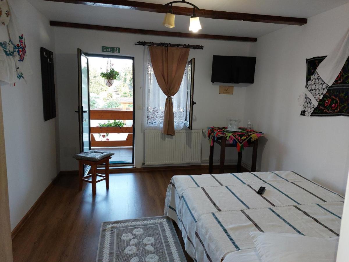 Pensiune Agroturistica "Casa Teodora" Budeşti Εξωτερικό φωτογραφία